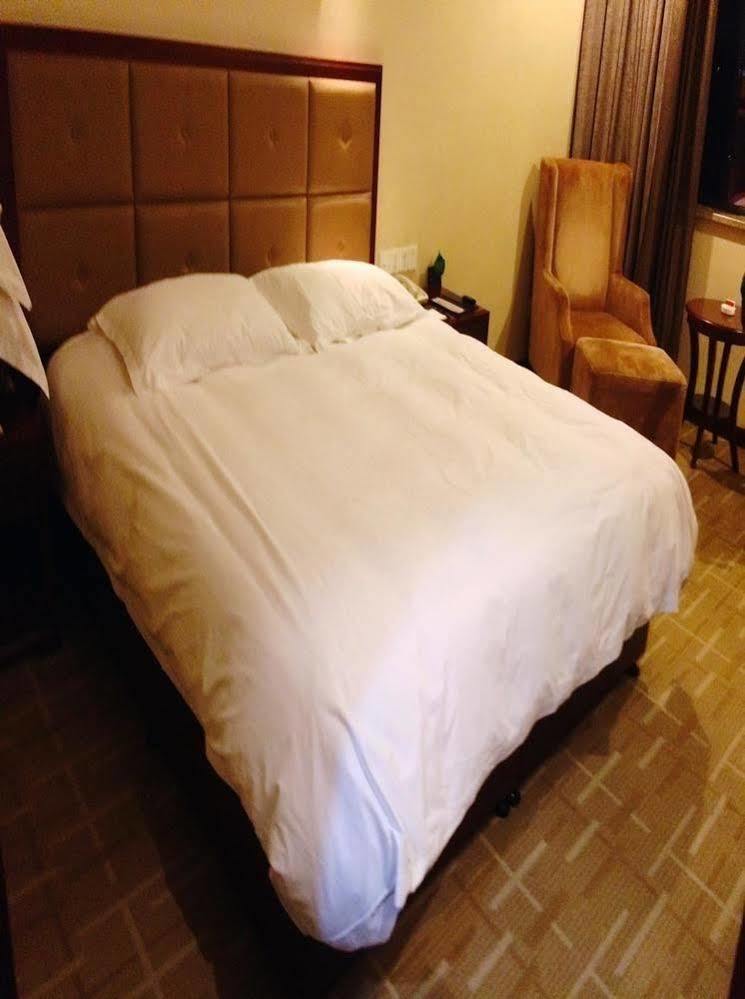Hangzhou Ving Hotel Екстер'єр фото